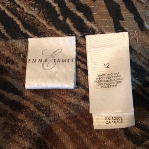 Emma James Wrap Top - Picture 7 of 7